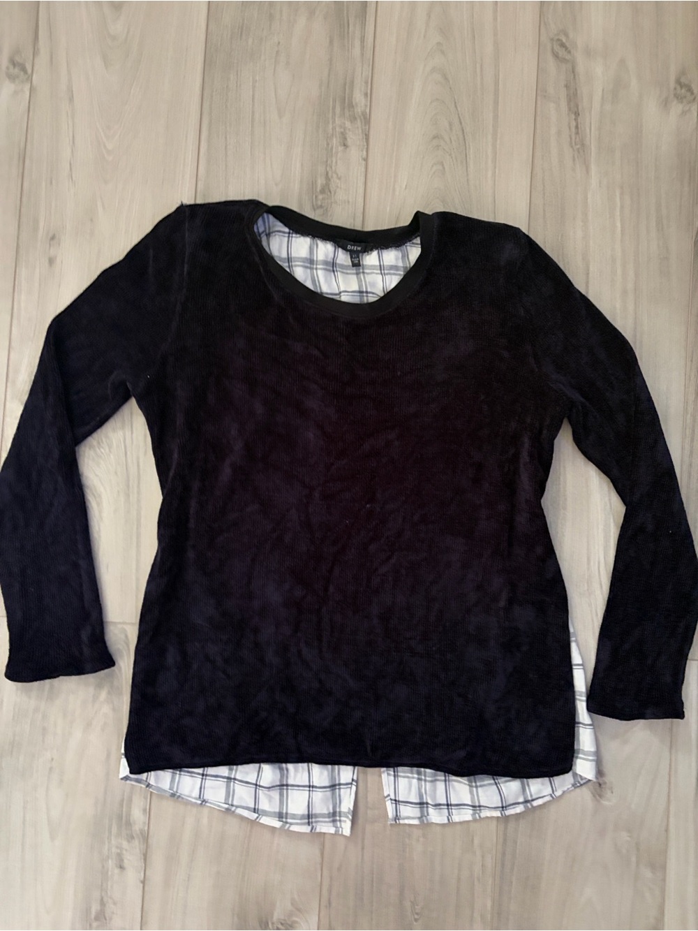DREW Navy  Sweater Top with Black-and-White Plaid Lining size M